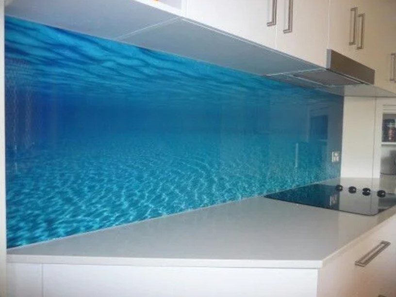 Backsplash, Dubai – 6 mm Tempered / Back-Painted Kitchen Glass Backsplash Panels, Seamless Wall Cladding and Acrylic Look by INFOCUS Glass & Aluminium Works, UAE